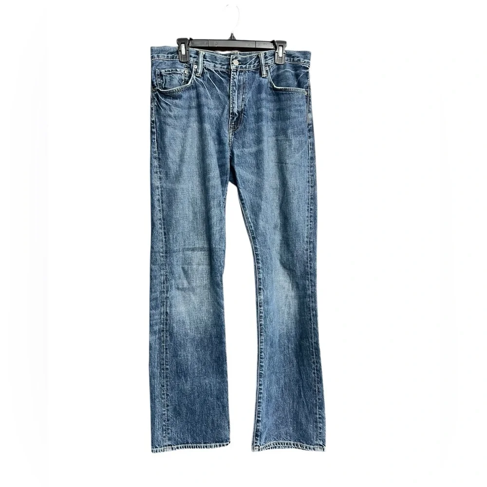 Gap Standard 1969 Classic Blue Denim Jeans Size 32 x 34‎